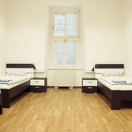 Folks Hostel
